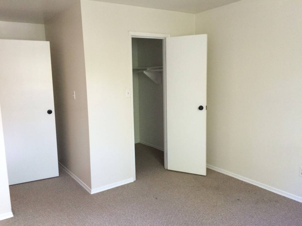 10 CHAMP 13 - Bedroom 3