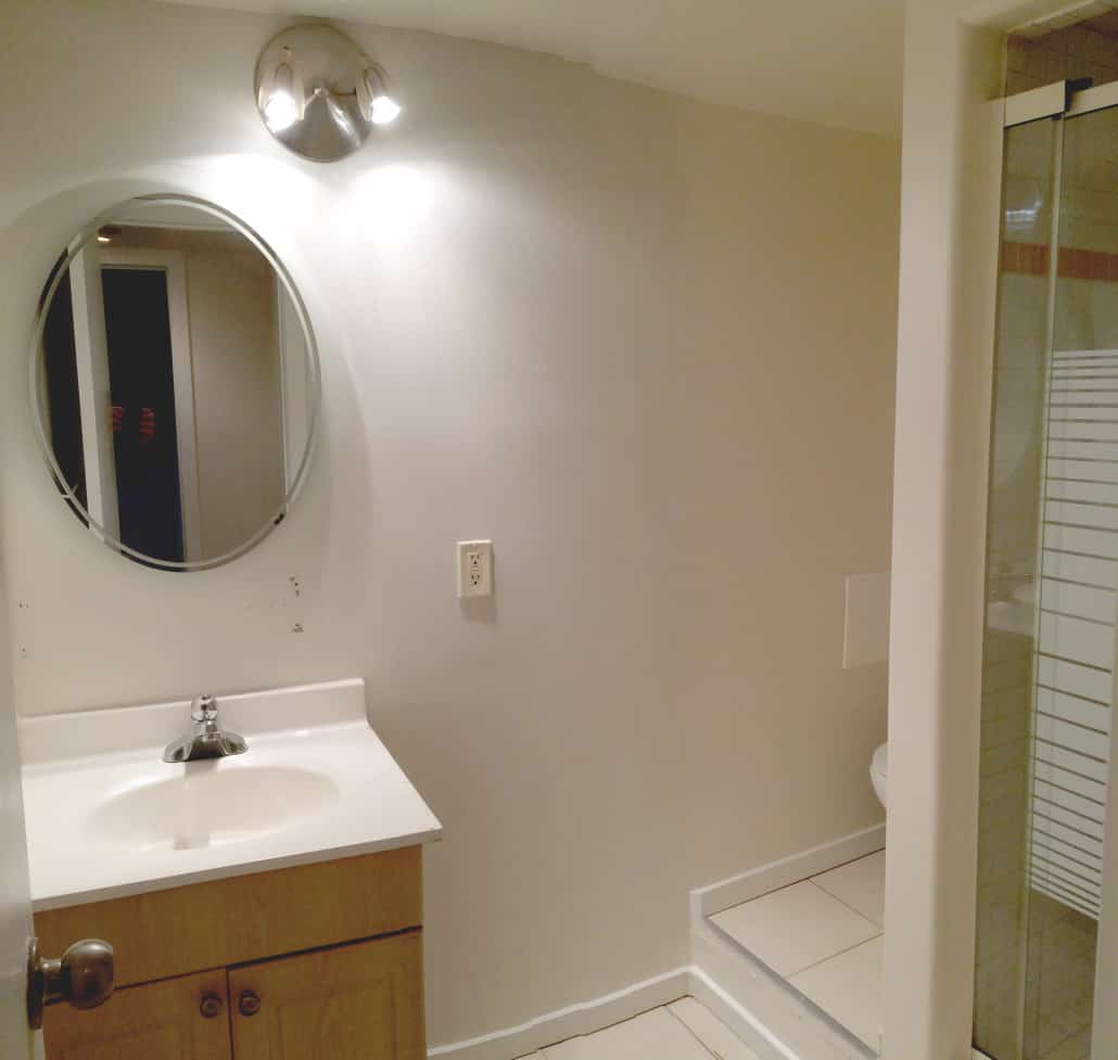 505 Aylmer - Bathroom